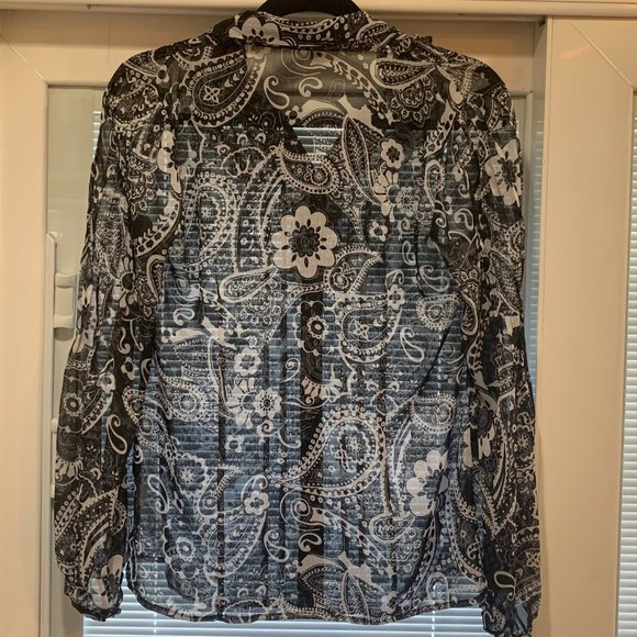 EUC Notations Sheer Long Sleeve Black/White Button Down Blouse Size Small - Picture 4 of 12
